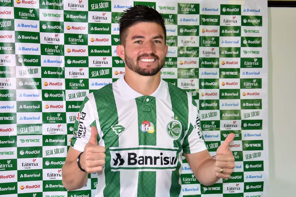Atacante se apresenta ao Juventude e promete dar alegrias ao torcedor