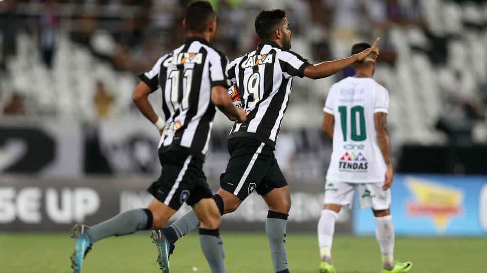ATUAÇÕES: Em noite desastrosa, Marcos Vinícius se salva na estreia