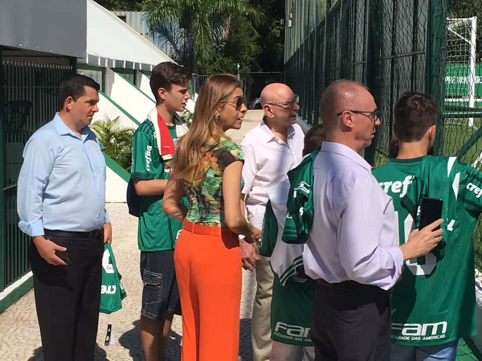 Dono da Crefisa diz se arrepender de ter emprestado dinheiro para contratações do Palmeiras