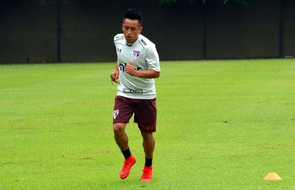Sem saída forçada: São Paulo atinge Cueva 'onde dói' à espera de reação