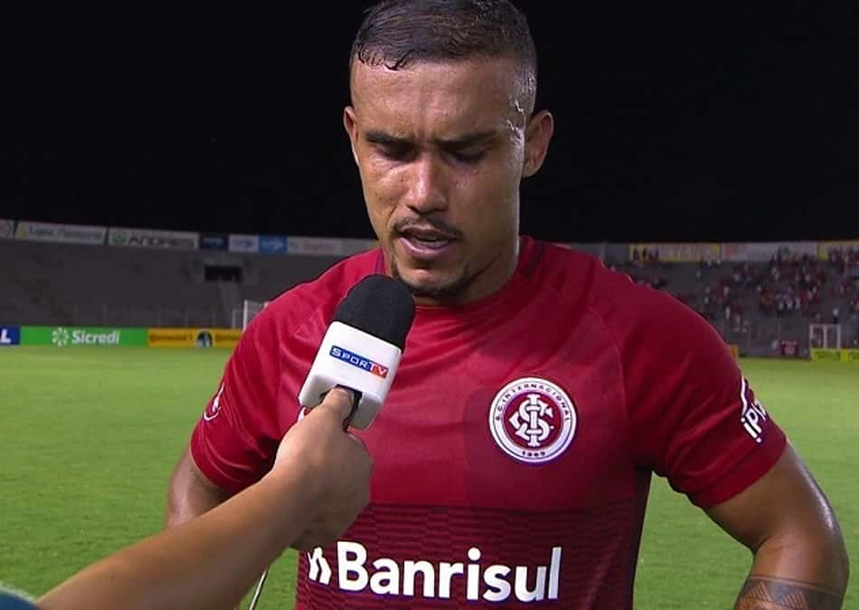 "Se eu fosse ligar para o torcedor, praticava outro esporte", garante Pottker