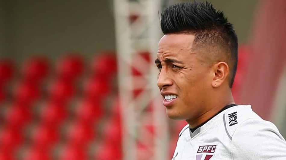 Leco ri sobre Cueva: 'Precisamos evitar que ele viaje ao Peru'