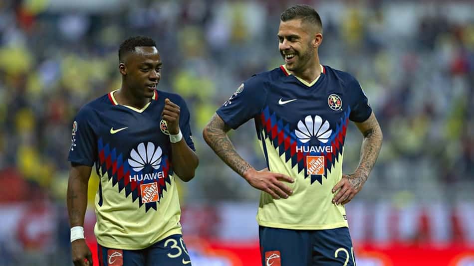 Atacante francês demonstra alegria ao deixar time da América