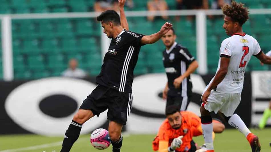 Jorge Henrique entra no segundo tempo e garante Figueira na ponta