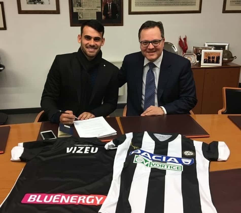 Felipe Vizeu é anunciado como reforço da Udinese, por cinco anos