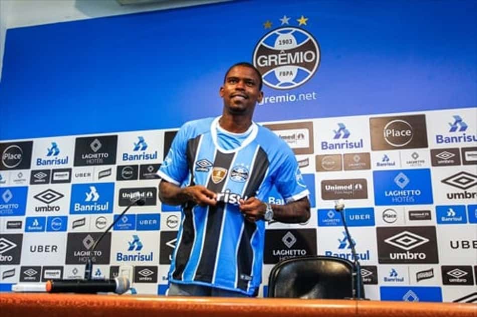 Maicosuel quer mostra seu valor no Grêmio: "É um ponto crucial na minha carreira"