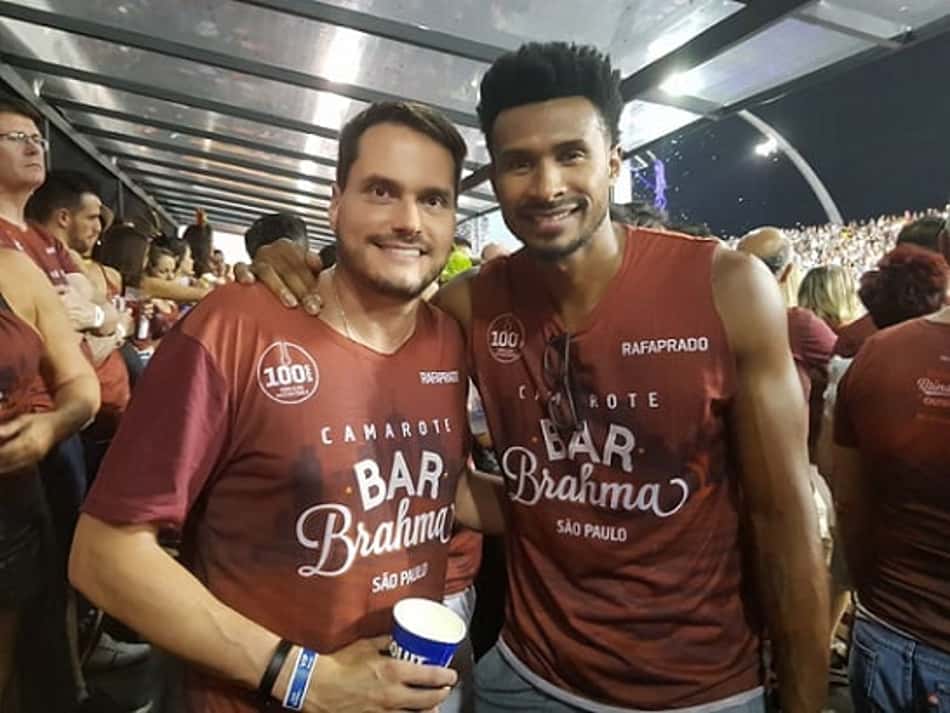 Leandrinho ajuda em volta do basquete do Timão, sonha 'com time do coração' e já fala com ex-diretor