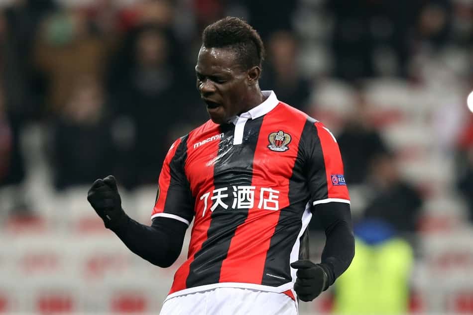 Quase 400 jogos e 160 gols: os números da carreira de Balotelli
