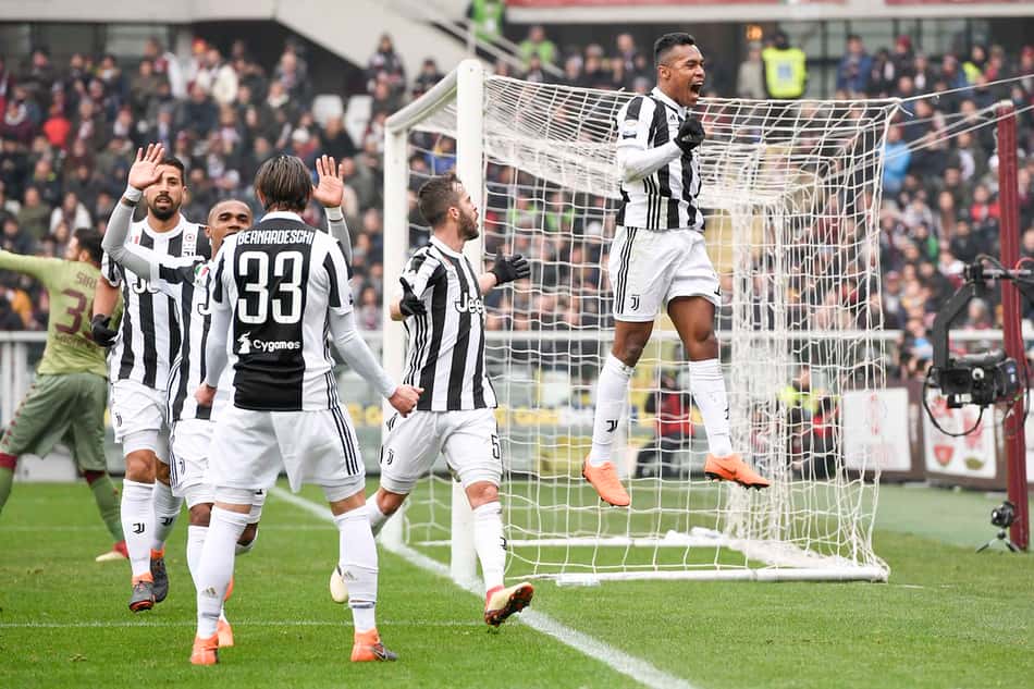 Dybala volta, Alex Sandro marca e Juventus vence o Torino em clássico