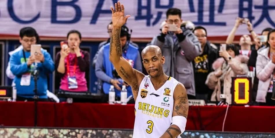 "Em paz", Stephon Marbury despede-se do basquete como ídolo na China