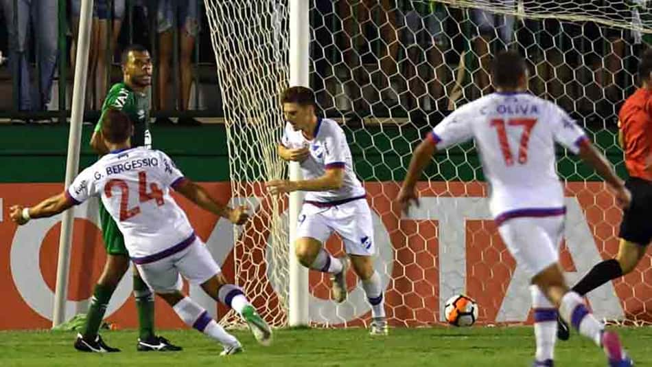 Nacional e Estudiantes prometem um duelo de tirar o fôlego em Montevidéu