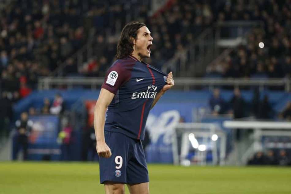 Edinson Cavani vem sobrando na turma na França com 23 gols anotados. Neymar vem em segundo com 19 tentos, mostrando o poderio do PSG