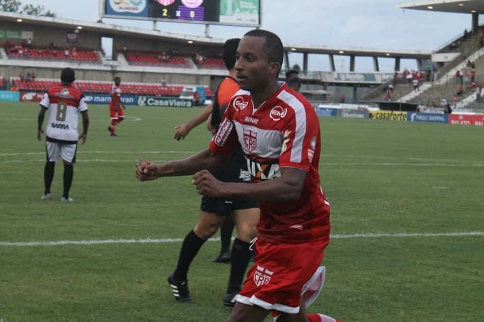 Willians Santana quer evolução do CRB na Série B e quer bom semestre