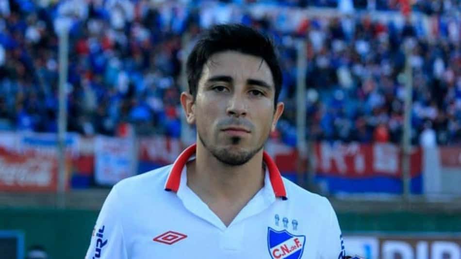 Ex-Santos, Jorge Fucile acerta com time do futebol espanhol