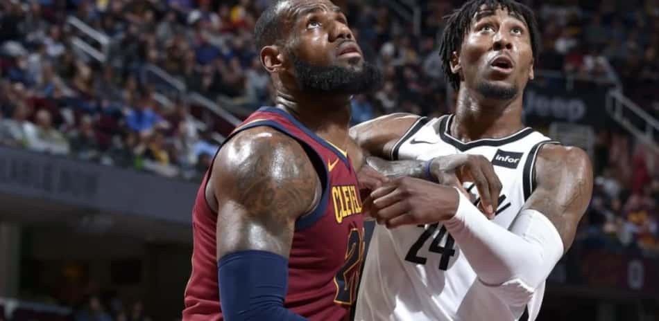 Em noite de marca histórica de LeBron, Cavaliers supera Nets no sufoco