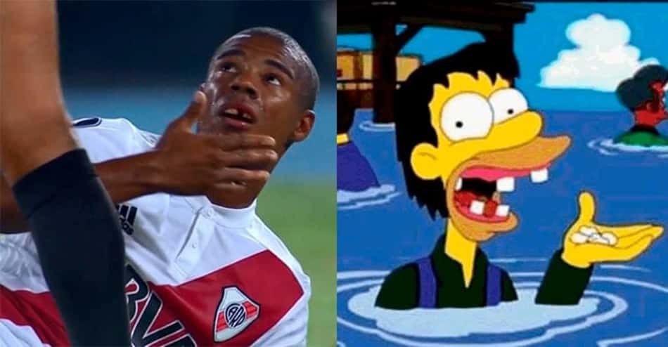 Jogador do River que perdeu dente virou piada na Argentina