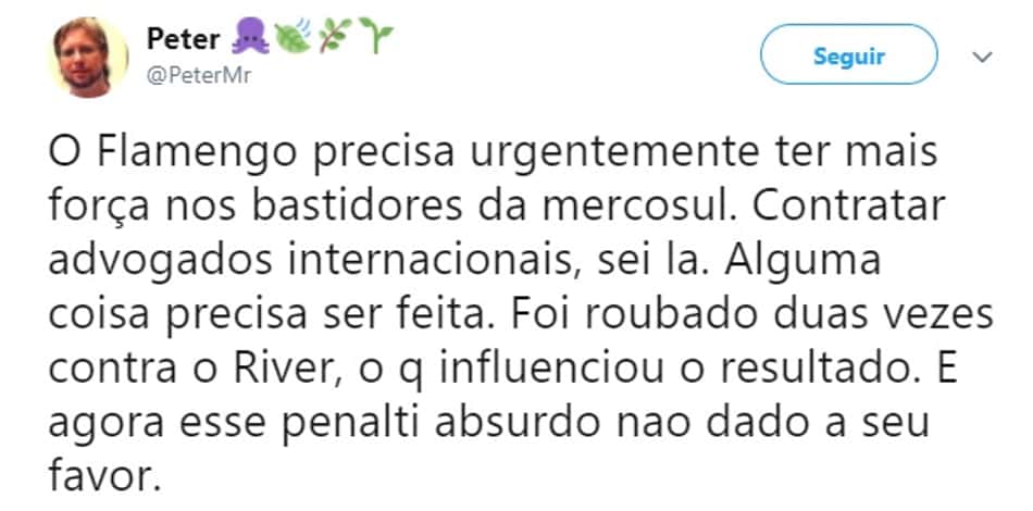Pênalti não marcado enlouquece flamenguistas na web