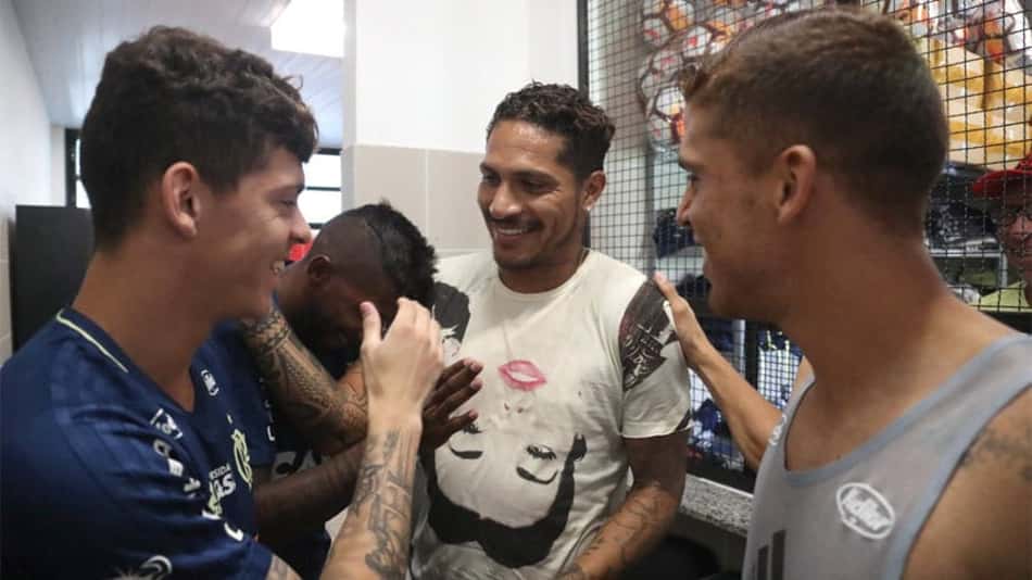 Guerrero pensa em abrir mão de folga para ganhar mais ritmo de jogo