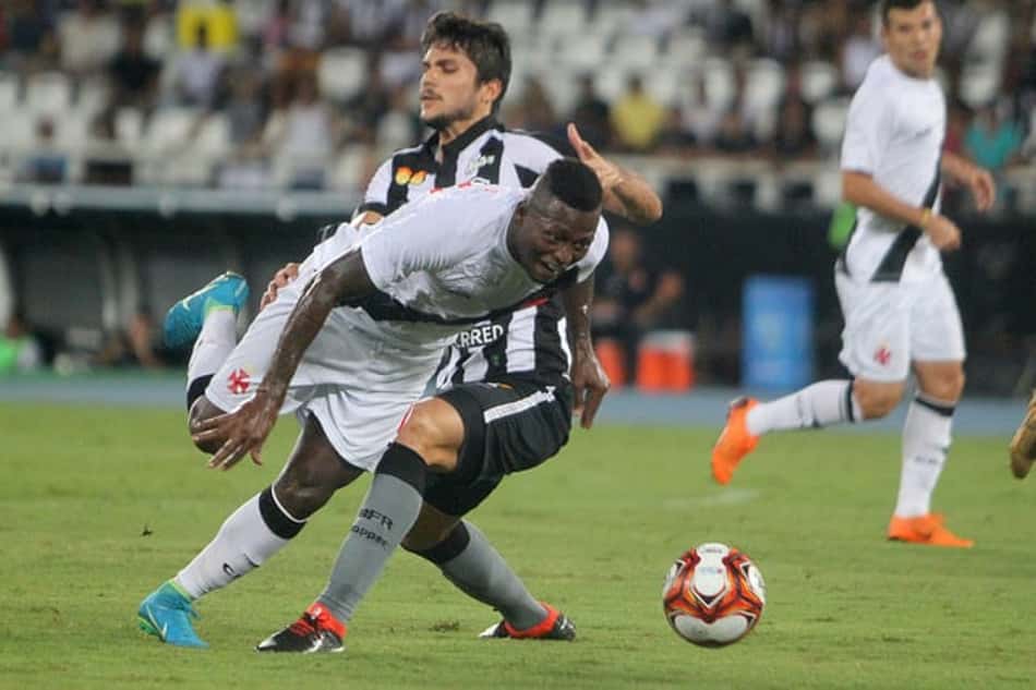 Mantém a pegada! Após superação, Bota e Vasco iniciam final do Carioca