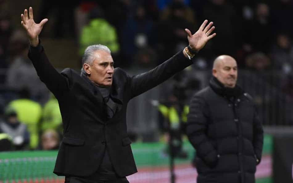 Tite elogia Coutinho e diz que vagas para a Copa estão abertas: 'Saio feliz'