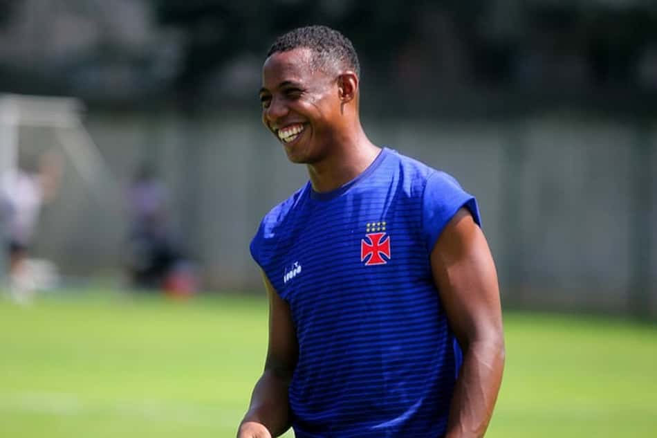 Vasco entra em acordo e libera Wellington para o Atlético-PR