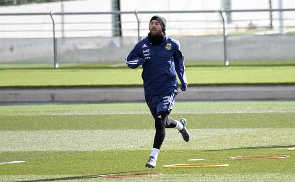 Imprensa argentina afirma que Messi não deve pegar a Espanha