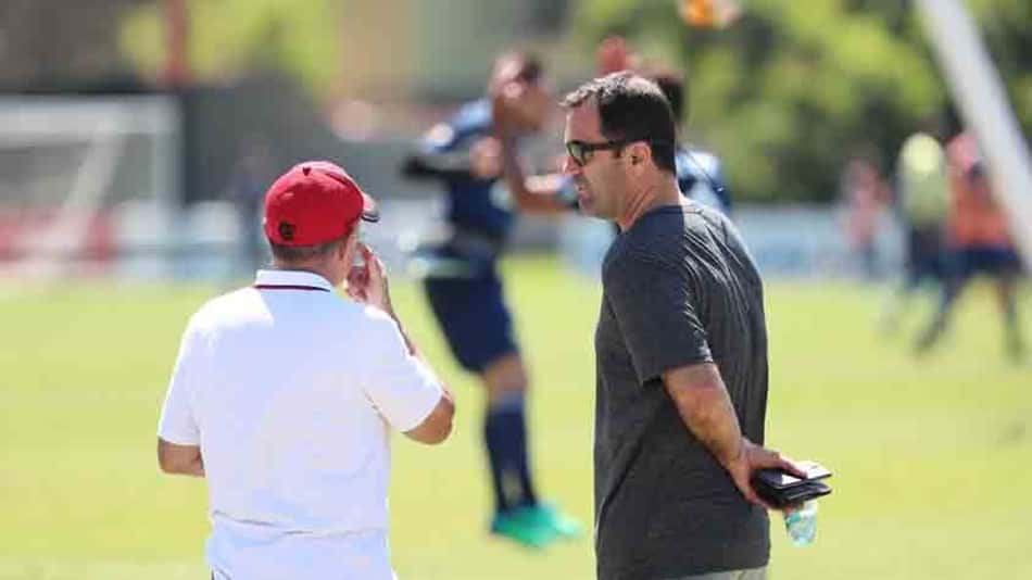 Flamengo adota silêncio enquanto trabalha por chegada de novo técnico