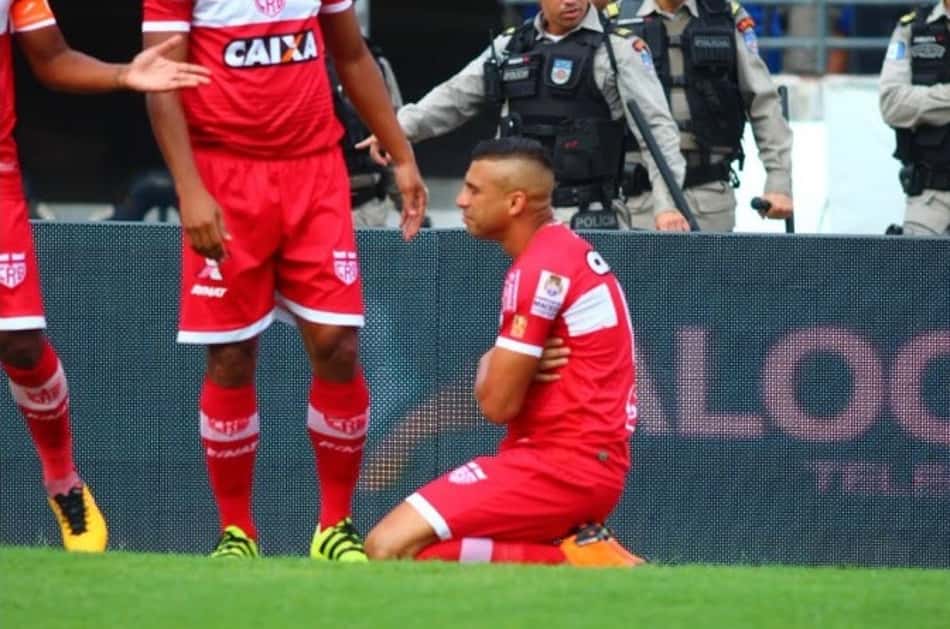 Empolgado Oeste recebe o conturbado CRB em São Paulo