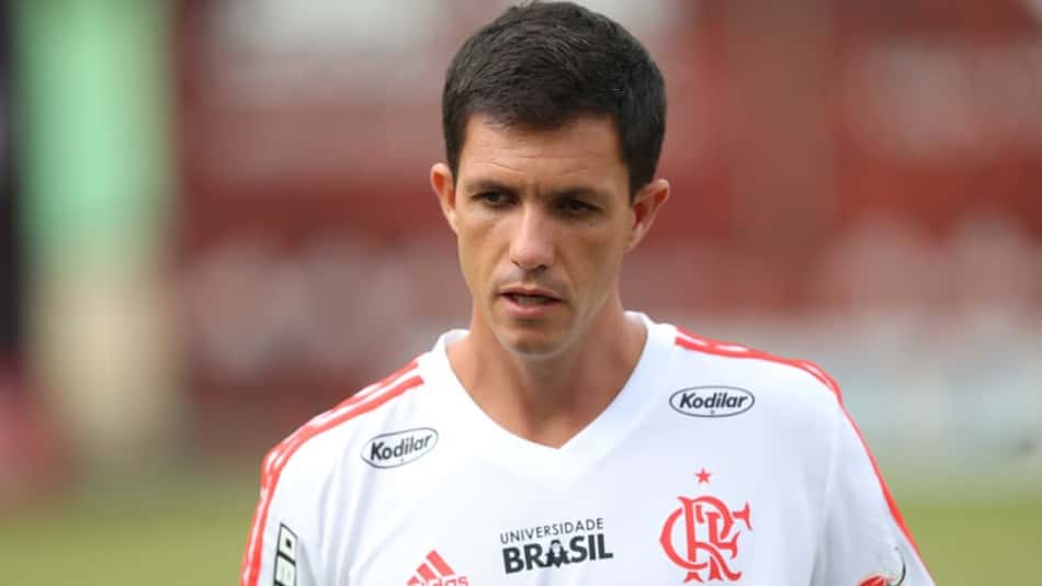 Como esperado, Flamengo anuncia efetivação de Maurício Barbieri