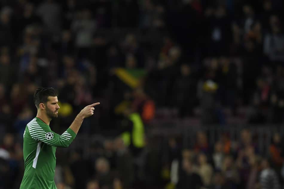 Alisson (Roma): A Roma não fez boa partida, jogando em casa, contra a Fiorentina e já preocupa seus torcedores. O resultado fez com que a Lazio, maior rival, ultrapassasse a Roma na classificação. O placar de 2 a 1 é a sexta vitória consecutiva da Fiorent