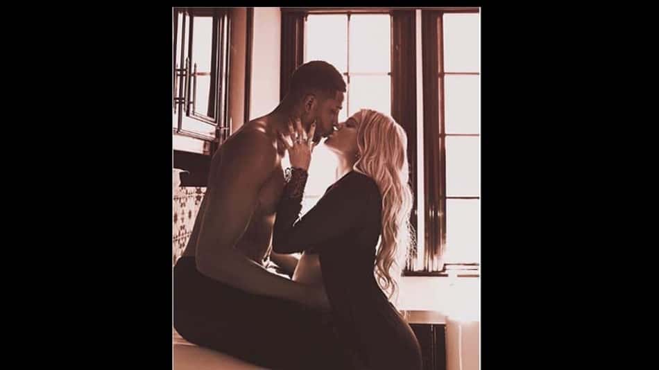Tristan Thompson é vaiado em partida; Cartazes apoiam Khloé