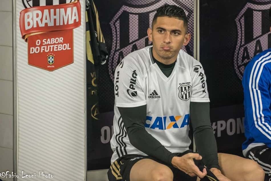 Ponte Preta e Atlético-MG oficializam troca de jogadores