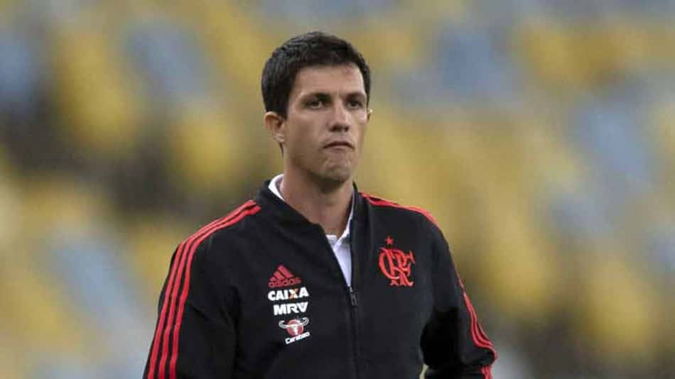 Após resultado 'aquém do esperado', Barbieri projeta vitória do Fla fora