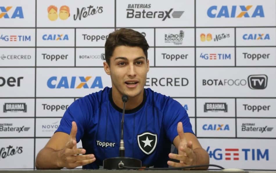 Marcinho: 'Nos credenciamos a ter mais respeito das outras equipes'