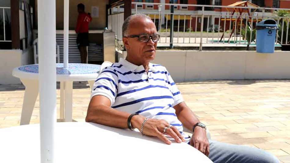 Jayme de Almeida recebeu a reportagem do L! e conversou sobre diversos temas no decorrer da entrevista. Veja as imagens!