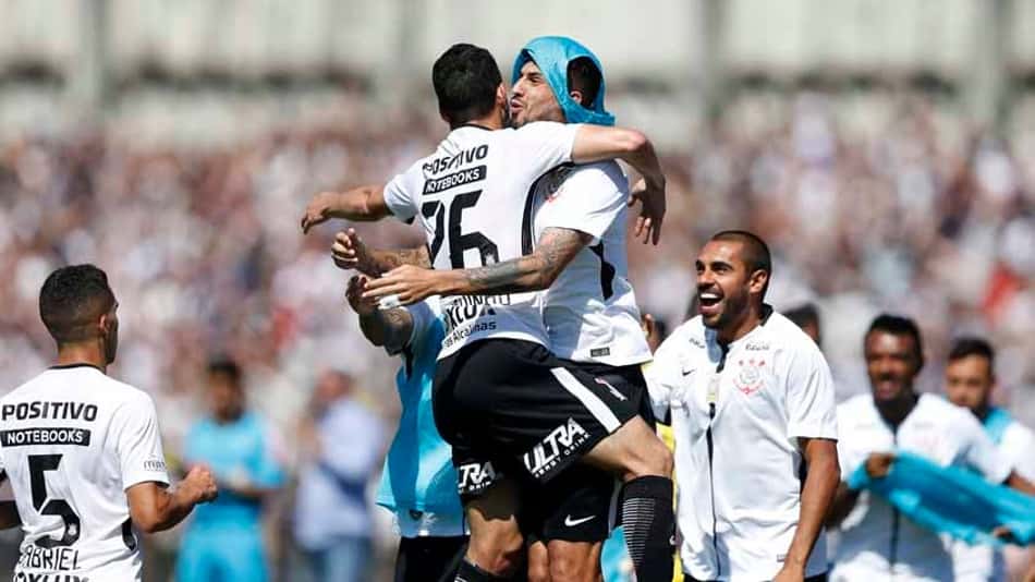 Números da Bola: Após goleada, Corinthians põe dois jogadores na Seleção das Estatísticas do Brasileirão 2018
