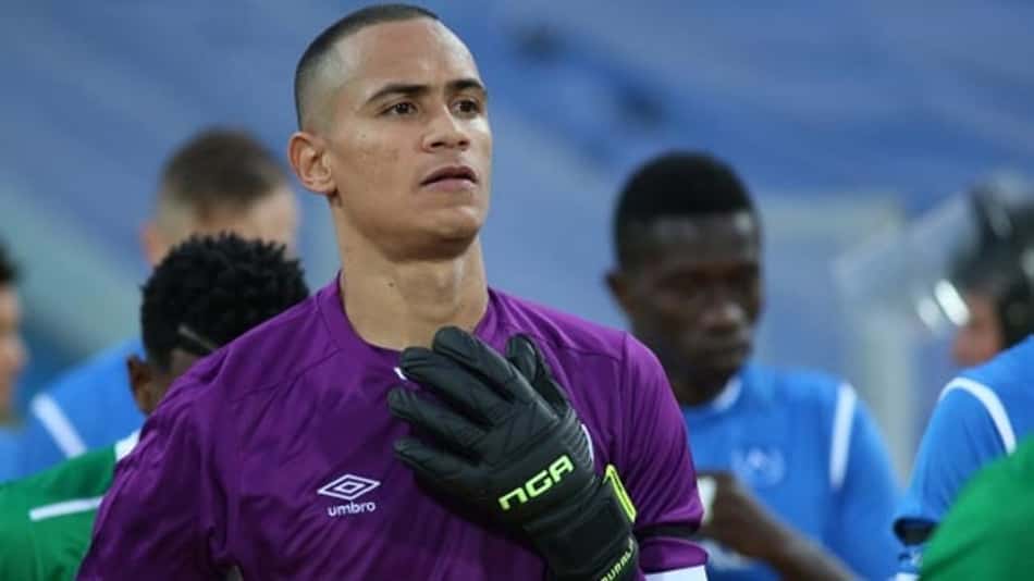 Alvo do Botafogo, Renan acerta com Atlético-GO por uma temporada