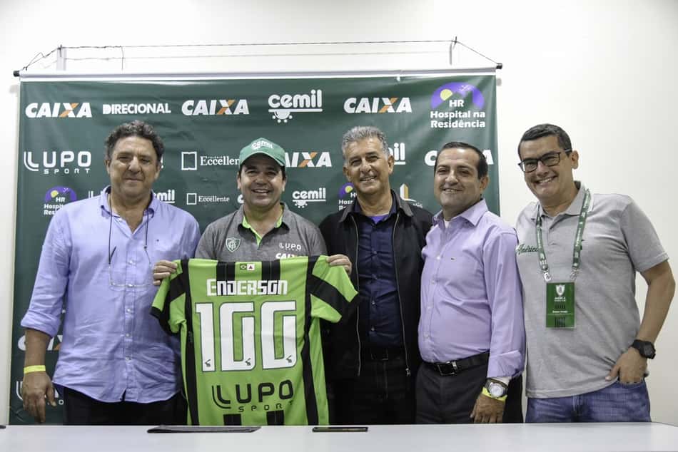 Enderson Moreira