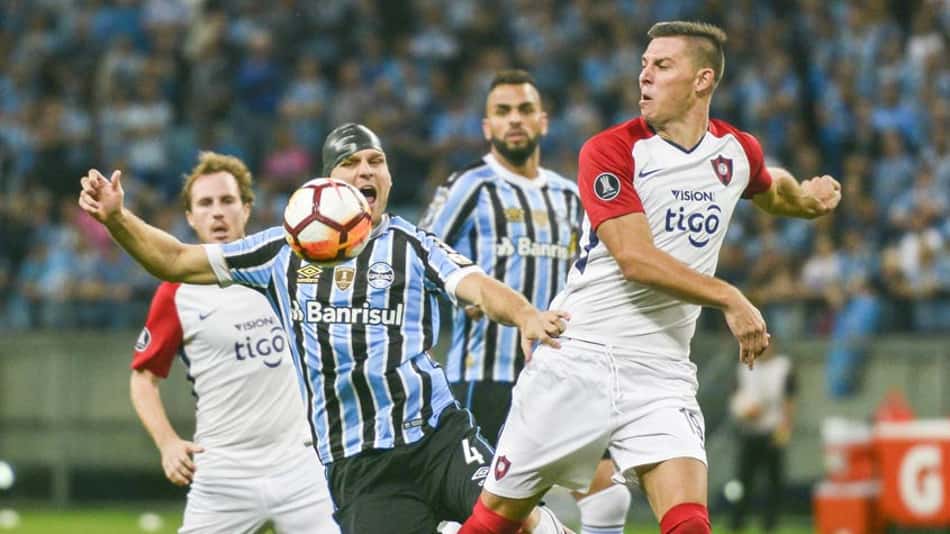 Técnico do Cerro Porteño evita caçar culpados após goleada histórica