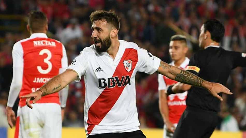 River Plate e Grêmio são favoritos em seus duelos nas casas de apostas
