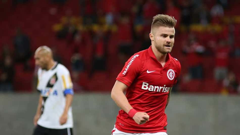 Internacional x Vasco: prováveis times, desfalques, onde ver e palpites