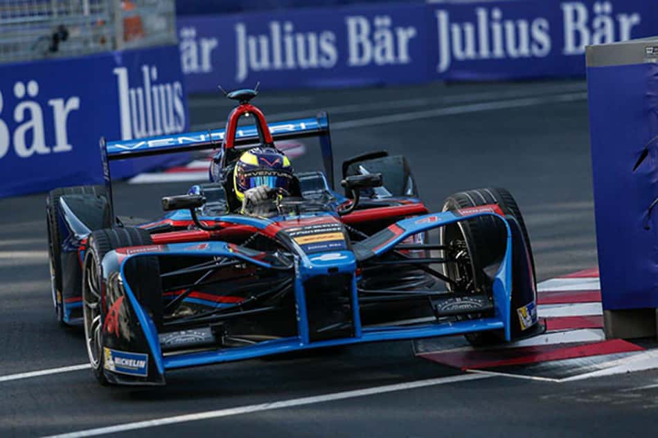 Dillmann e Duval testam pela NIO