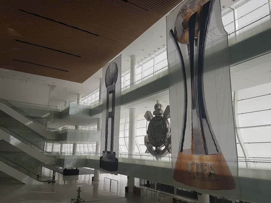 No Dia da Mulher, Tour da Arena terá entradas por R$1 para mulheres
