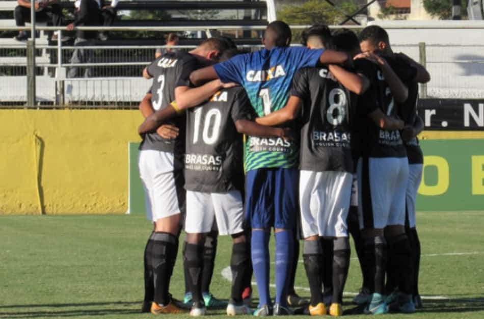 Em desvantagem, Botafogo recebe o Corinthians pela semi da Copa do Brasil sub-20