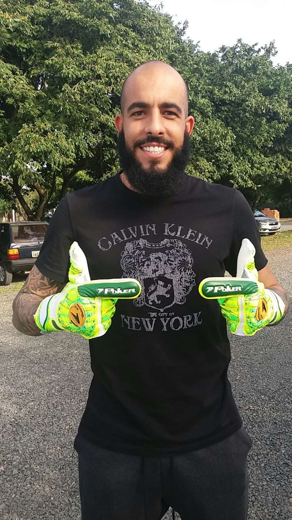 Danilo Fernandes e Willian Pottker celebram aniversário de chegada ao Inter