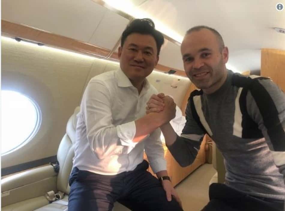 Iniesta 'entrega' acerto com Vissel Kobe e deve ser apresentado quinta