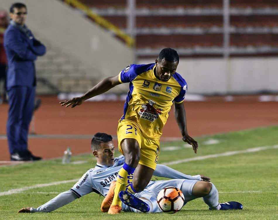 Bolívar bate Delfín na altitude e garante vaga na Copa Sul-Americana
