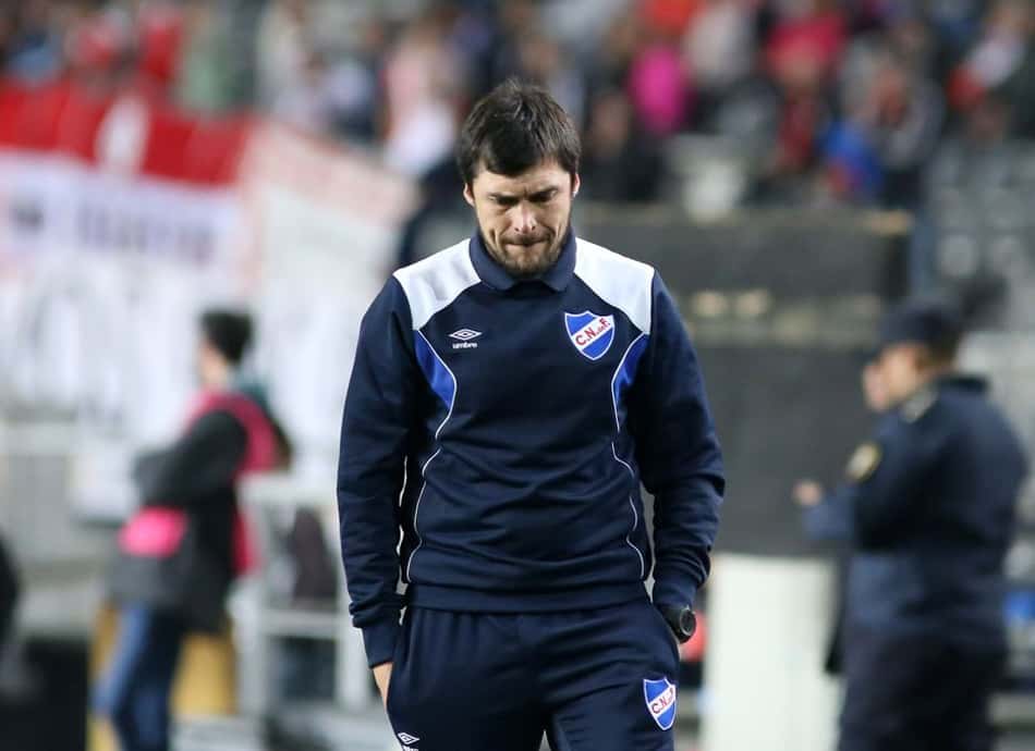 Técnico do gigante sul-americano volta a lamentar queda na Libertadores