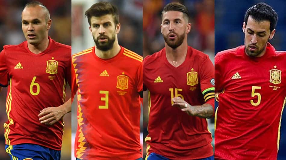 A seleção espanhola está focada na Copa do Mundo de 2018, mas os jogadores convocados aproveitam seu tempo livre de maneiras diferentes. O Jornal Marca, da Espanha, revelou como é a 'outra vida' dos atletas e seus gostos fora de campo. Confira! 