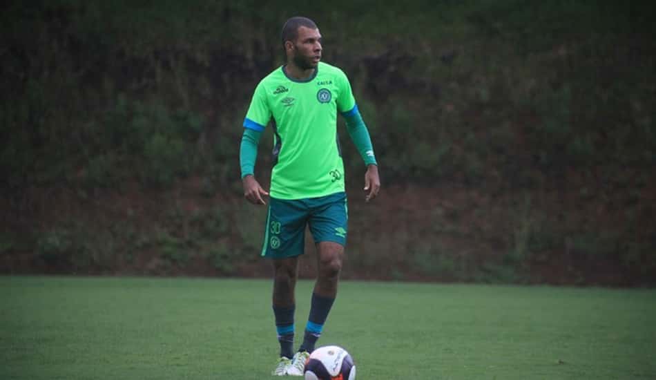 Renato e Amaral não jogam diante o Criciúma nesta quarta-feira